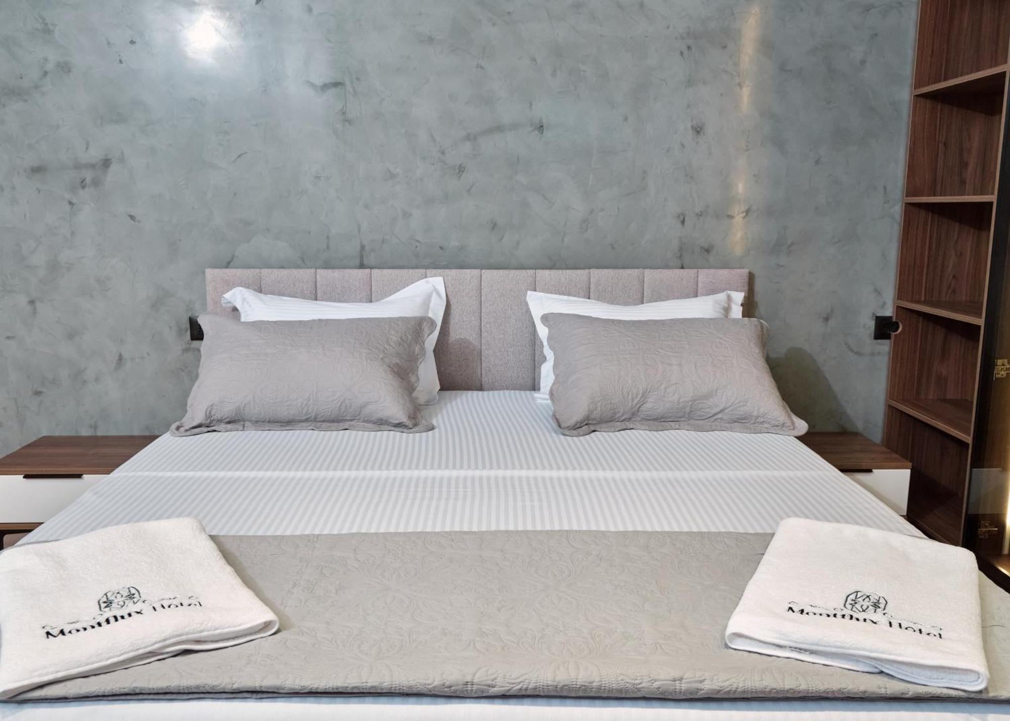 Montflux Hotel Boks Oda fotoğraf
