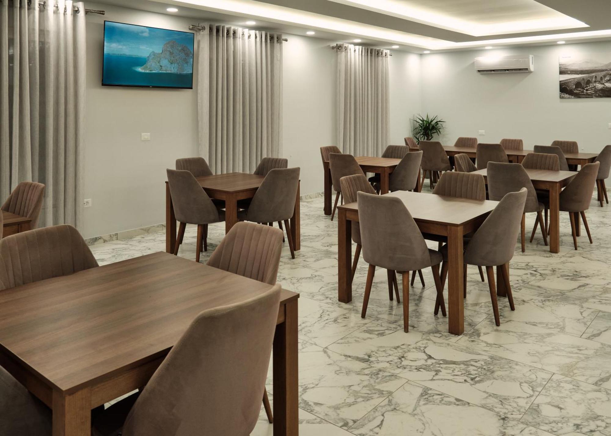 Montflux Hotel Boks Dış mekan fotoğraf